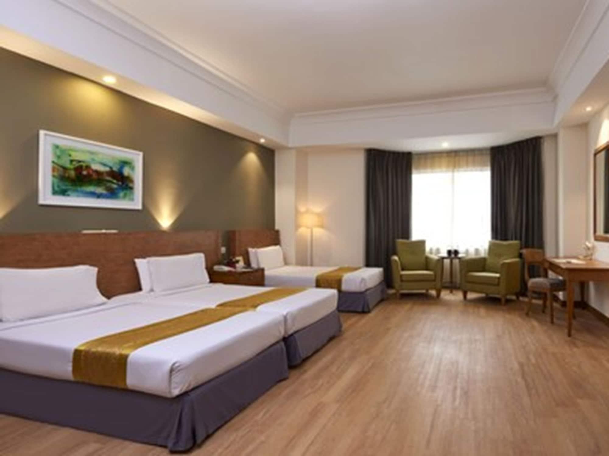 The Pearl Kuala Lumpur Hotel Exterior photo